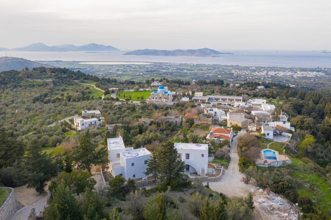 AnamneZia Luxury Suites Agios Dimitrios  Extérieur photo